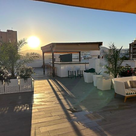 شقة Atico Con Enorme Terraza Y Chill Out Particular بينايدورم المظهر الخارجي الصورة