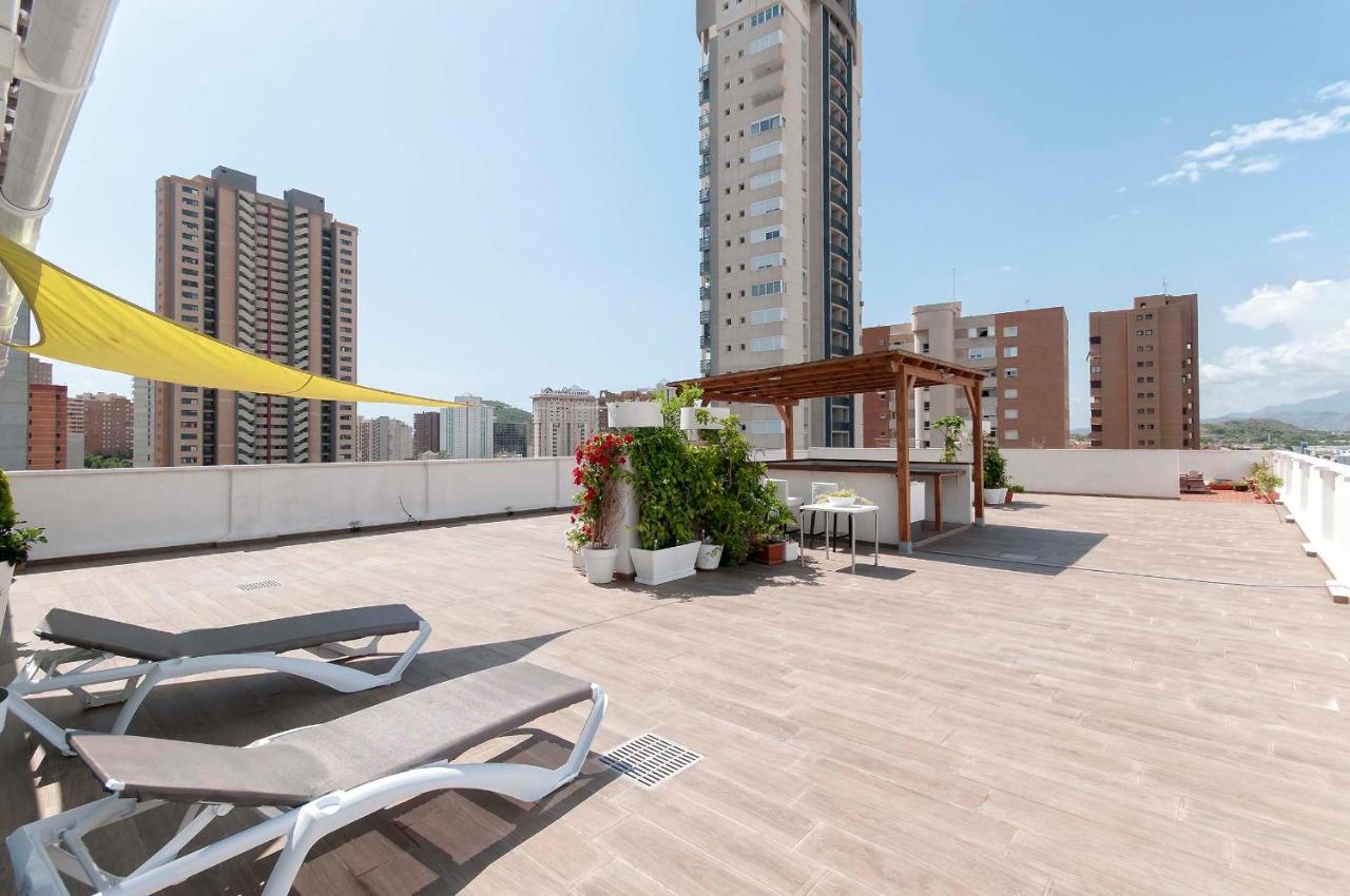 شقة Atico Con Enorme Terraza Y Chill Out Particular بينايدورم المظهر الخارجي الصورة