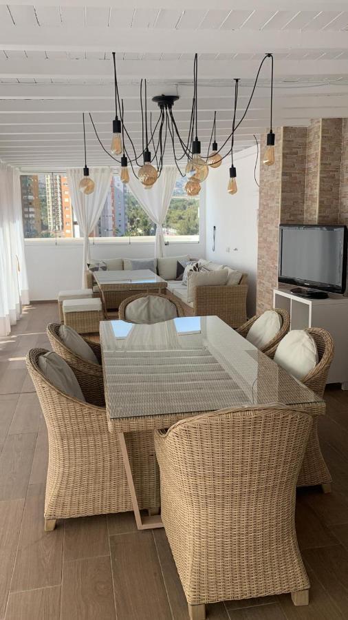 شقة Atico Con Enorme Terraza Y Chill Out Particular بينايدورم المظهر الخارجي الصورة