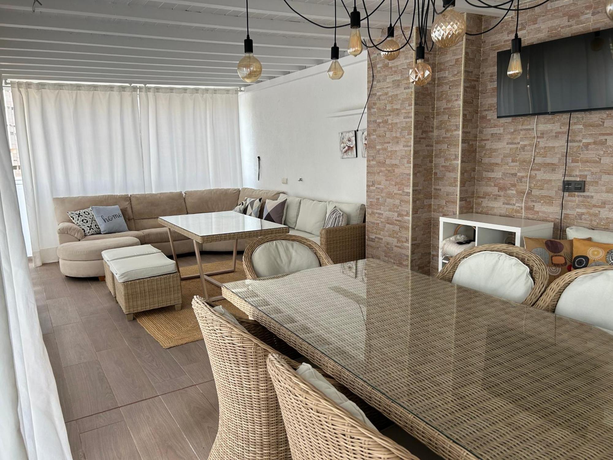 شقة Atico Con Enorme Terraza Y Chill Out Particular بينايدورم المظهر الخارجي الصورة